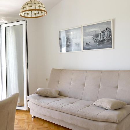 Apartment Hudan Malinska Exteriér fotografie